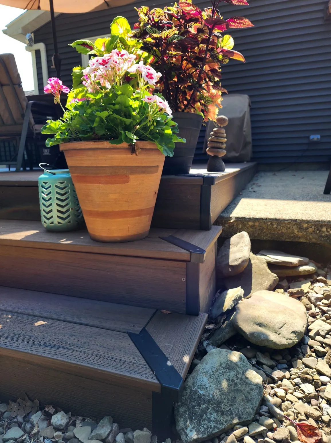 Finished deck steps with capped mitered corners